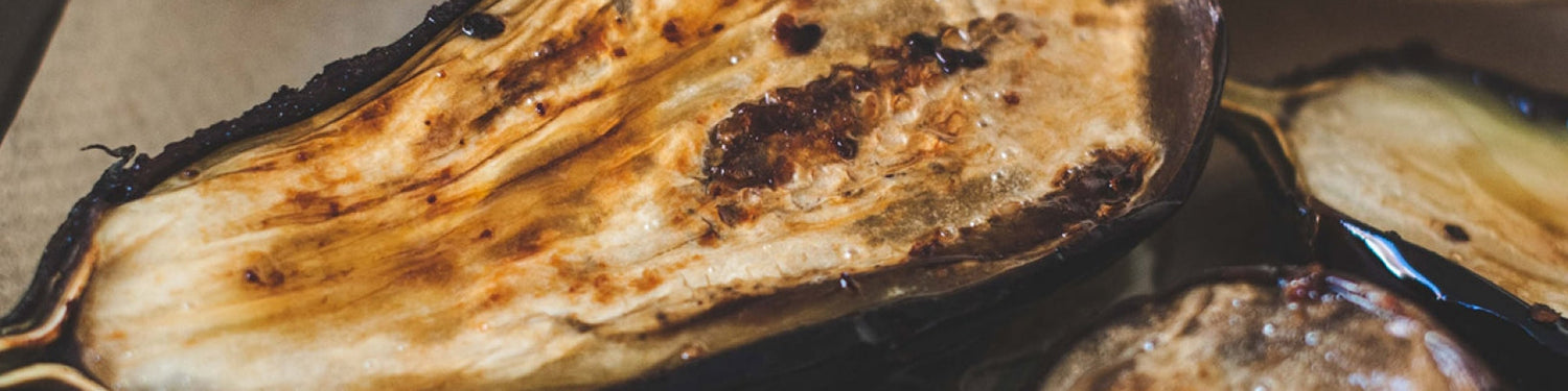 Geroosterde aubergine met griekse yoghurt