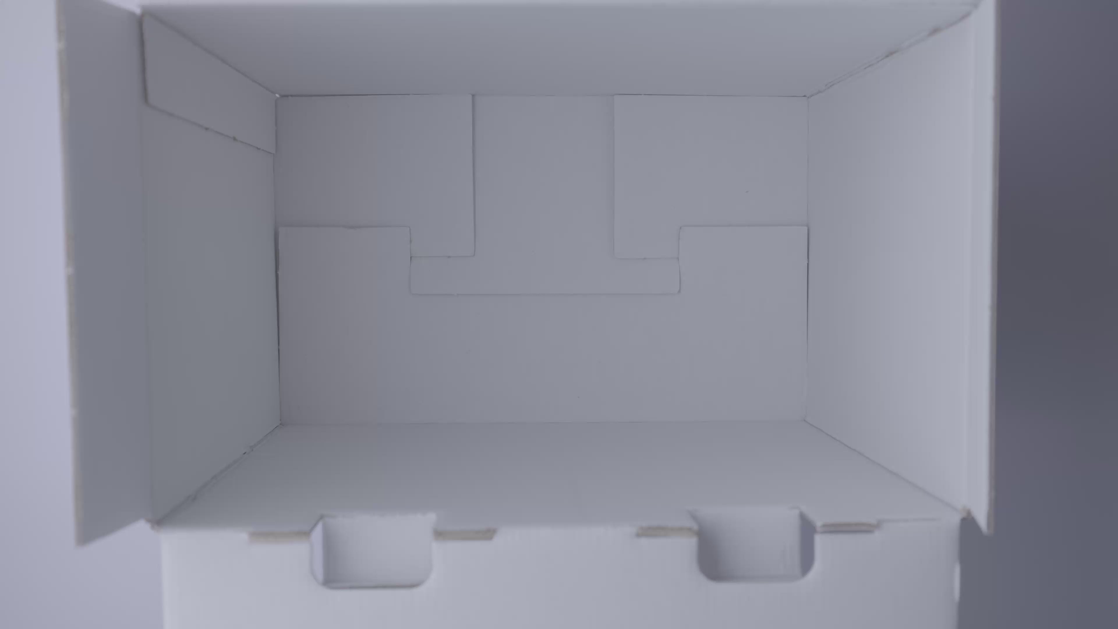 01 Slim Box